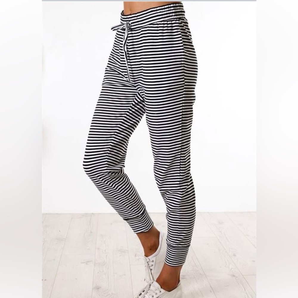 Cotton joggers Women’s size small